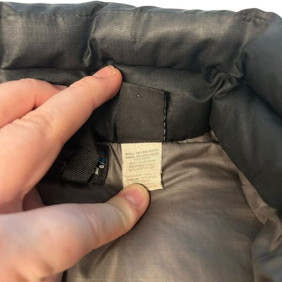 Patagonia Women’s Size L Down Puffer Vest Black Insulated Winter Gorpcore Basic - Picture 6 of 7